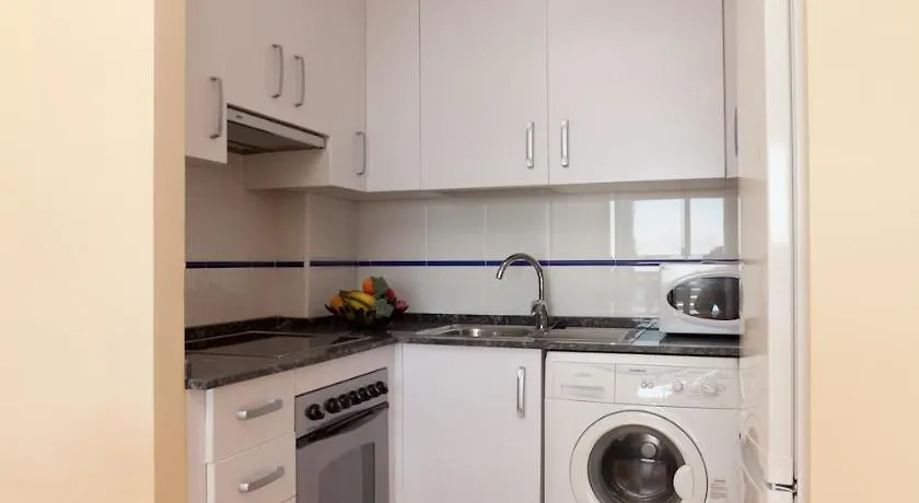 Апартаменты Apartamentos Port Камбрильс