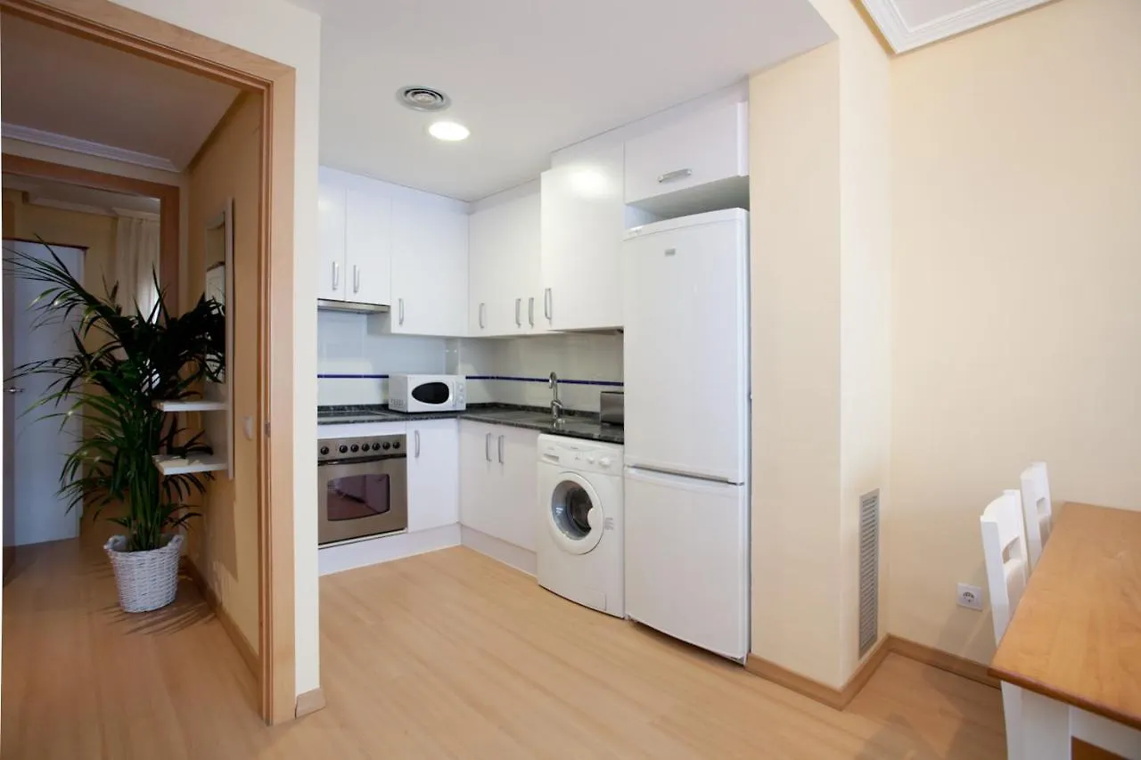 Apartamentos Port Камбрильс